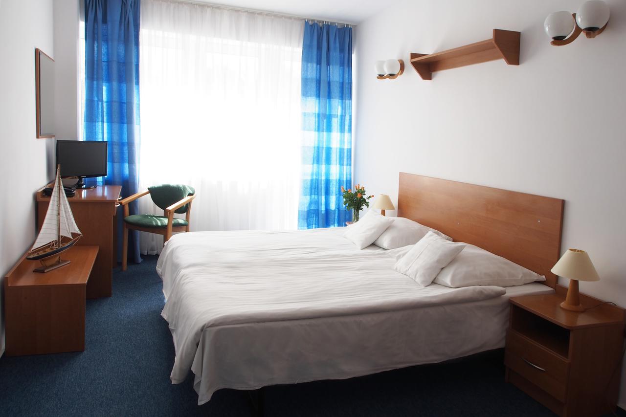 Aparthotel Elpak Svinoústí Exteriér fotografie